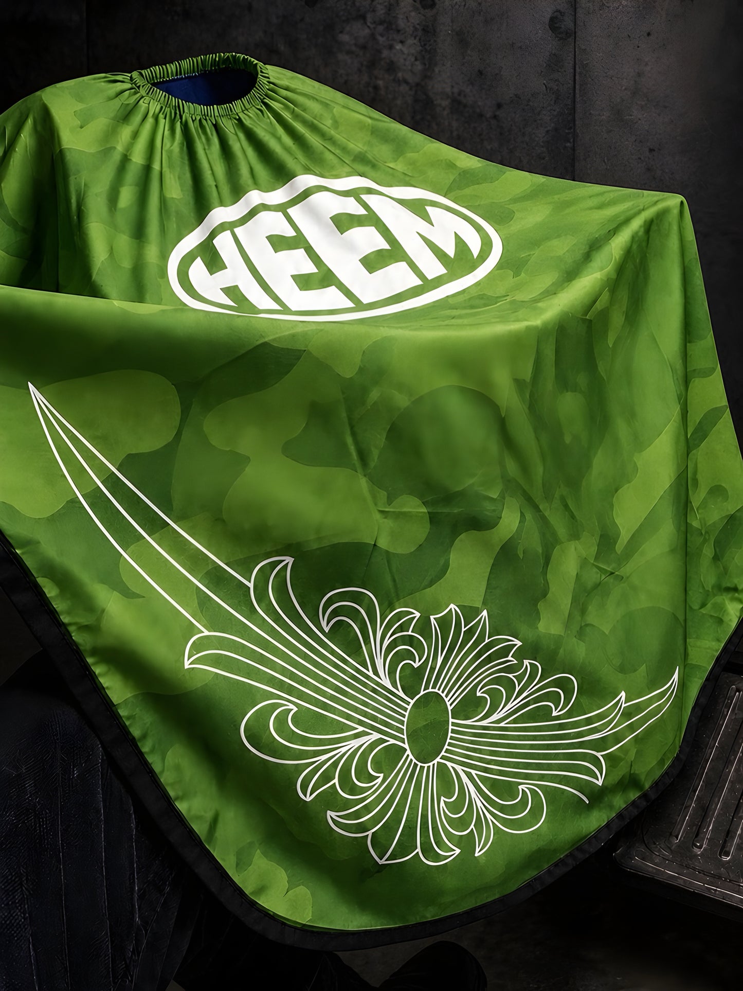 THE HEEM CAPE